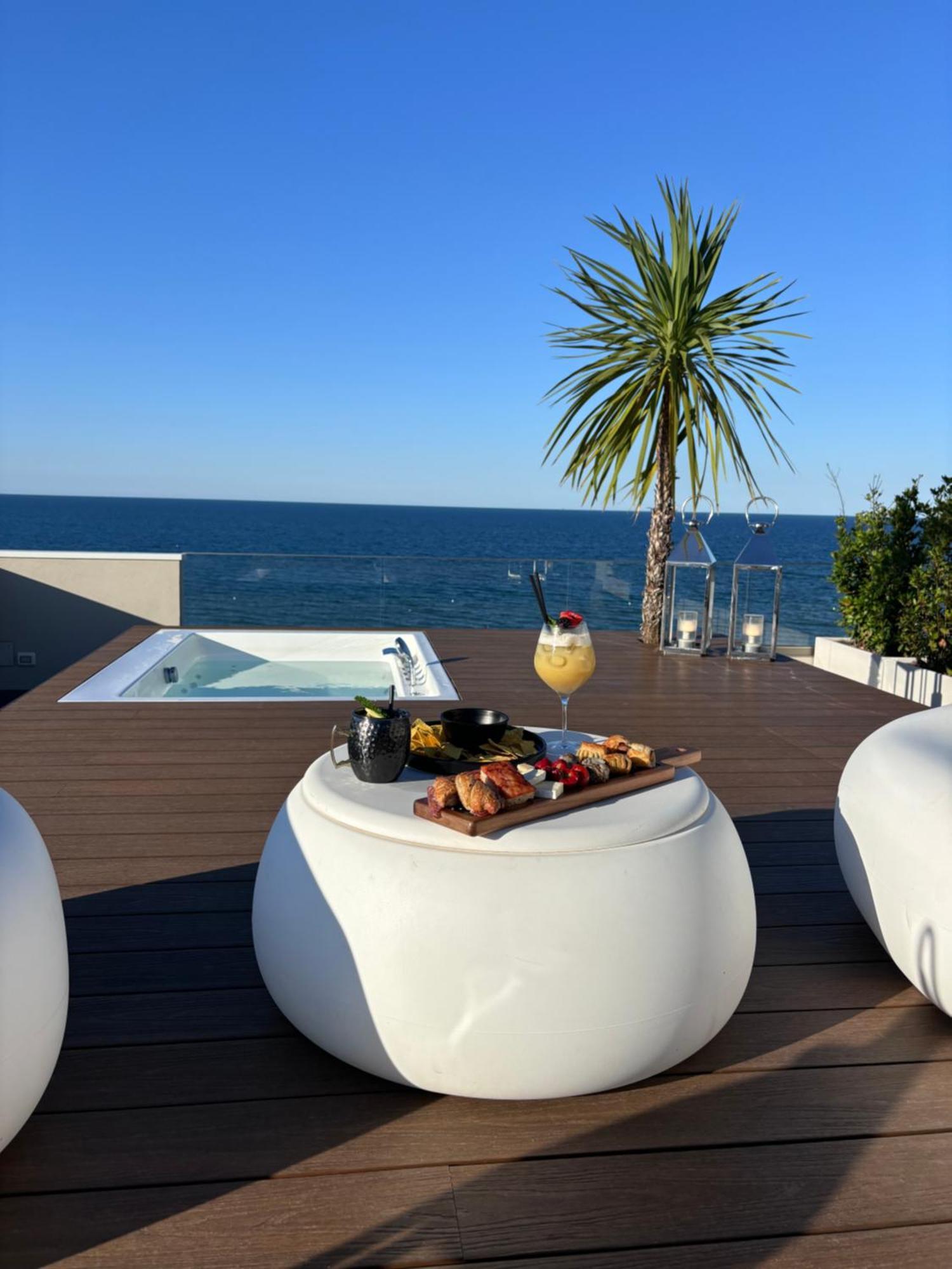 Hotel Sporting Riccione Exterior photo